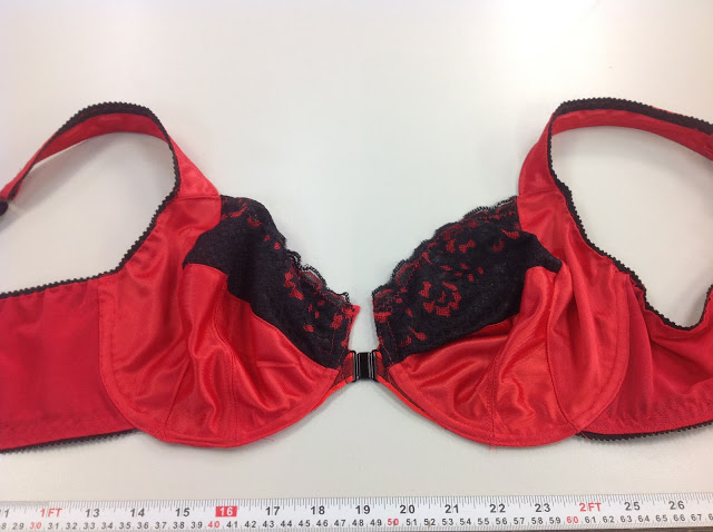 Boob Camp June 2016 red and blk front