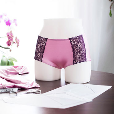 Sewing Panties Construction Fit Taught by Beverly V. Johnson Craftsy Feature Image