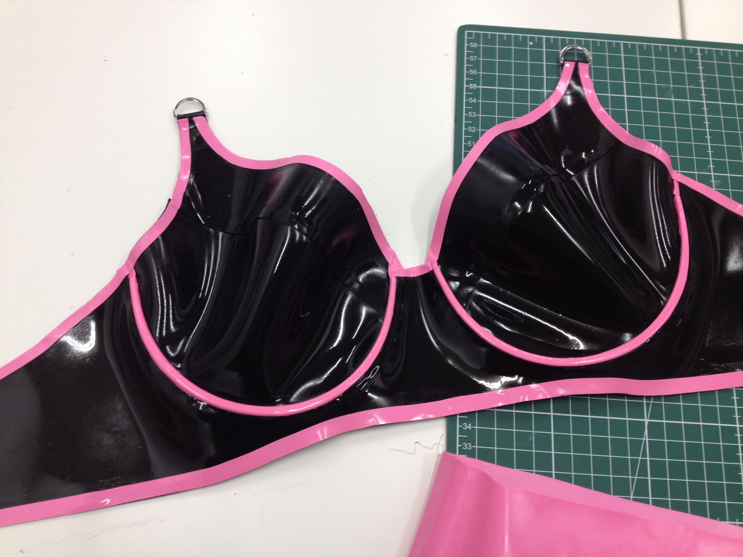 sew with latex Archives - Bra-makers Supply the leading global source for  bra making and corset making supplies