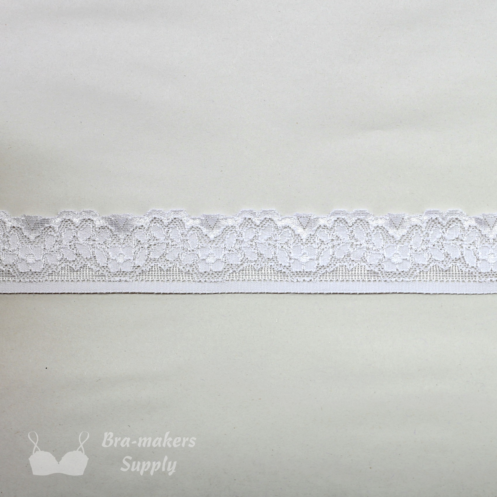 https://www.braandcorsetsupplies.com/wp-content/uploads/One-and-a-Half-Inch-White-Stretch-Lace-Edging-Bra-makers-supply-.jpg